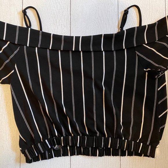 Express Halter Top - Picture 3 of 3